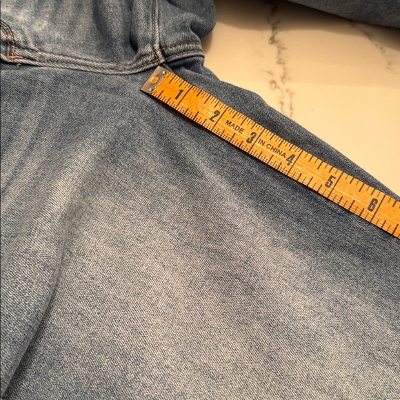 PAIGE Light Blue High Rise Denim Jeans Laurel Canyon Size 28 - Picture 5 of 7